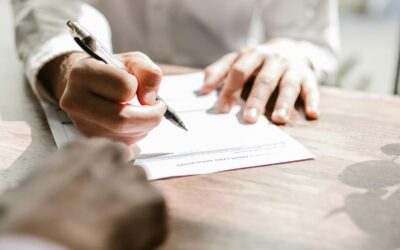 Vesting e Cliff: Proteção e Alinhamento em Contratos